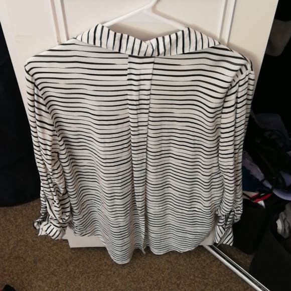 Velvet &Heart Long Sleeve Shirt - Picture 3 of 7